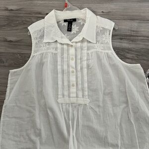 Ladies sleeveless cotton top